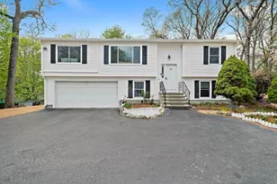 68 Dothan St, Arlington, MA 02474 - Photo 1