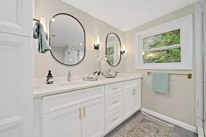 68 Dothan St, Arlington, MA 02474 - Photo 17
