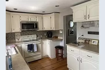 272 Brook St #0, Framingham, MA 01701 - Photo 7