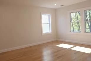 10 Banks St, Brockton, MA 02302 - Photo 17