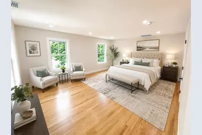 10 Banks St, Brockton, MA 02302 - Photo 9