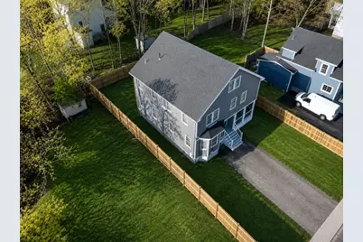 10 Banks St, Brockton, MA 02302 - Photo 23