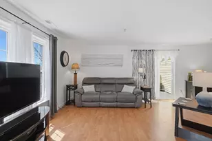1 Riverview Blvd, Methuen, MA 01844 - Photo 5