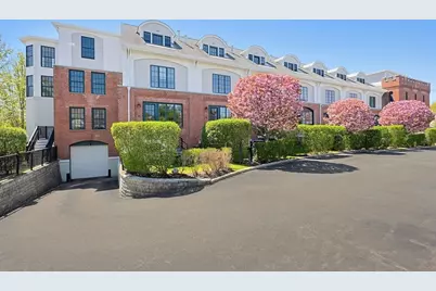 93 E Central Street #10, Natick, MA 01760 - Photo 33