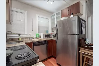 97 College Ave #5, Somerville, MA 02144 - Photo 9