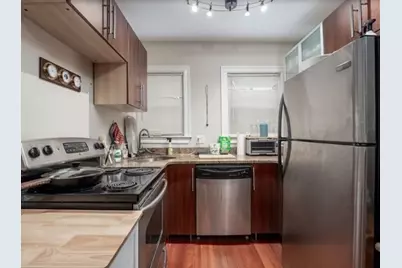 97 College Ave #5, Somerville, MA 02144 - Photo 3