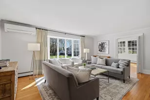 24 Spring St, Shrewsbury, MA 01545 - Photo 9