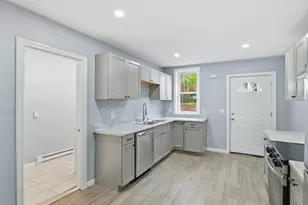 25 Bourne St, Palmer, MA 01080 - Photo 5