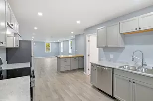 25 Bourne St, Palmer, MA 01080 - Photo 7