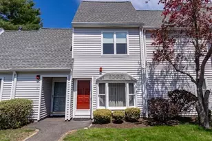 17 Mary Dyer Ln, Easton, MA 02356 - Photo 1