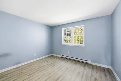 8 Maple Crest Cir #C, Holyoke, MA 01040 - Photo 7