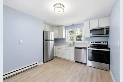 8 Maple Crest Cir #C, Holyoke, MA 01040 - Photo 11