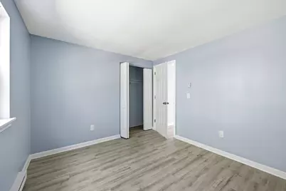 8 Maple Crest Cir #C, Holyoke, MA 01040 - Photo 9