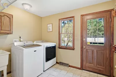 52 Shirley St, Wilbraham, MA 01095 - Photo 17