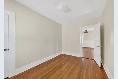 128 Mott St, New Bedford, MA 02744 - Photo 15