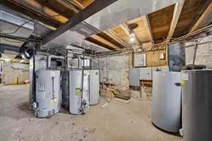 128 Mott St, New Bedford, MA 02744 - Photo 35