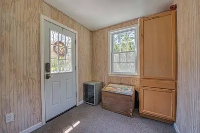 35 Pinecrest Dr, Taunton, MA 02780 - Photo 7