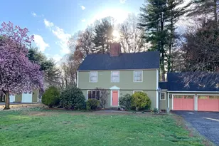34 Gore Ave, Hatfield, MA 01038 - Photo 1