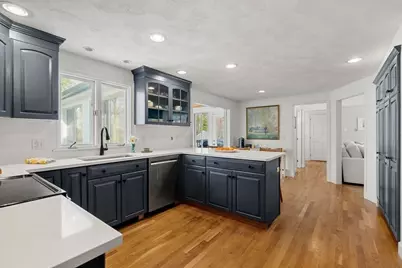 4 Greybirch Rd, Andover, MA 01810 - Photo 7