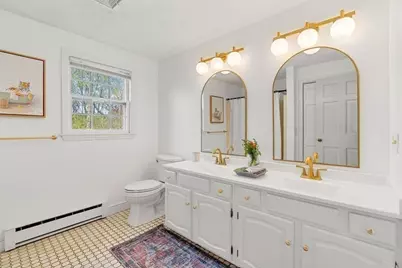 4 Greybirch Rd, Andover, MA 01810 - Photo 21