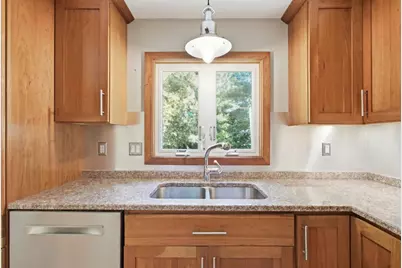 53 Hadrada Ln, Barnstable, MA 02632 - Photo 5