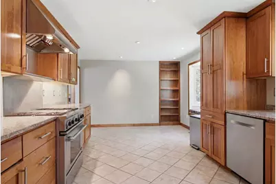53 Hadrada Ln, Barnstable, MA 02632 - Photo 5