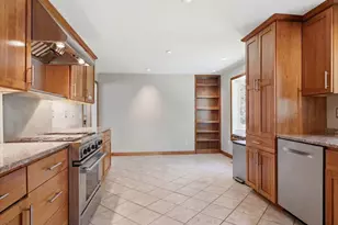 53 Hadrada Ln, Barnstable, MA 02632 - Photo 7