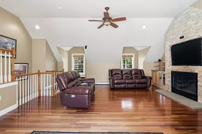 149 Arnold St, Wrentham, MA 02093 - Photo 19