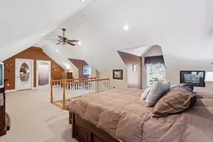 149 Arnold St, Wrentham, MA 02093 - Photo 25
