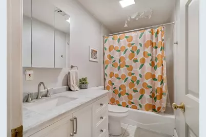 188 North #21, Boston, MA 02113 - Photo 17
