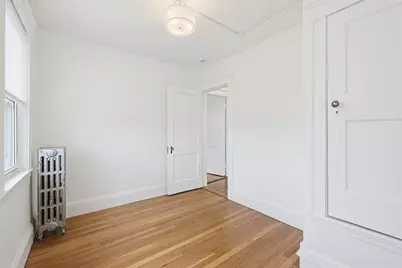 15 Grayson St, Boston, MA 02124 - Photo 31