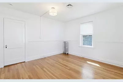 15 Grayson St, Boston, MA 02124 - Photo 19
