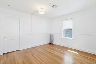 15 Grayson St, Boston, MA 02124 - Photo 19