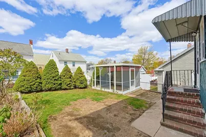 15 Grayson St, Boston, MA 02124 - Photo 23