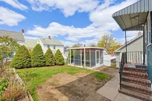15 Grayson St, Boston, MA 02124 - Photo 23