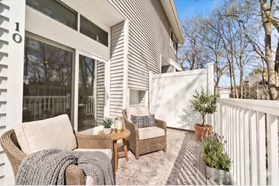 255 North Rd #10, Chelmsford, MA 01824 - Photo 13