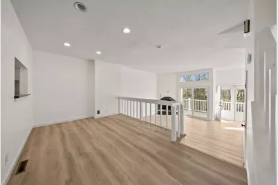 255 North Rd #10, Chelmsford, MA 01824 - Photo 5
