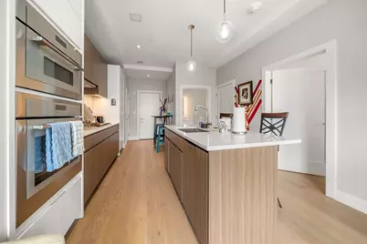 100 Shawmut Ave #811, Boston, MA 02118 - Photo 5
