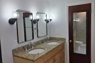 18-26 Bowen St, Newton, MA 02459 - Photo 9