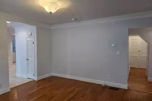 18-26 Bowen St, Newton, MA 02459 - Photo 13