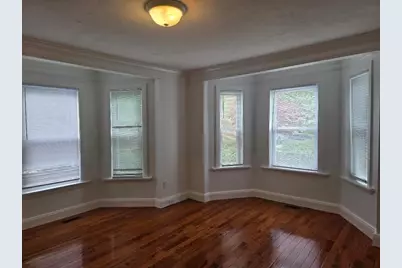 18-26 Bowen Street #1, Newton, MA 02459 - Photo 7