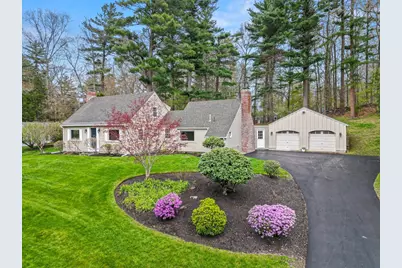10 Glen Rd, Topsfield, MA 01983 - Photo 1