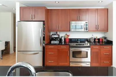 100 Station Landing #1101, Medford, MA 02155 - Photo 5