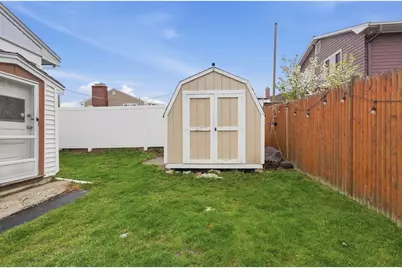 27 Pemberton Street, Revere, MA 02151 - Photo 25