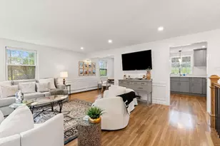 92 Moffatt Rd, Salem, MA 01970 - Photo 9