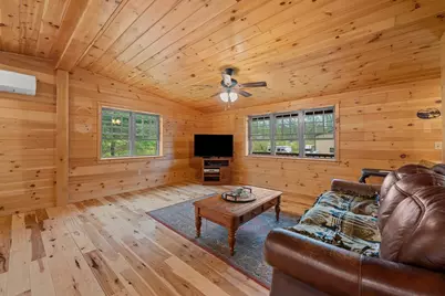 22 Carpenter, Dudley, MA 01571 - Photo 7