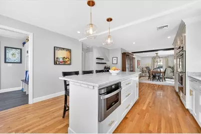 51 Elm St, Hingham, MA 02043 - Photo 5