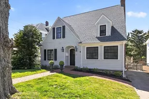 51 Elm St, Hingham, MA 02043 - Photo 31