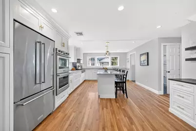 51 Elm St, Hingham, MA 02043 - Photo 7