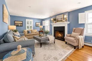 51 Elm St, Hingham, MA 02043 - Photo 15